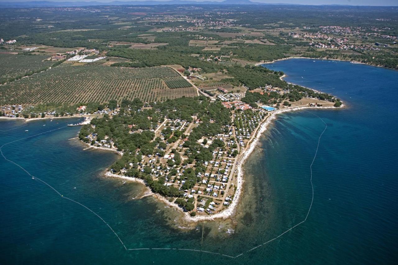 Eurocamp Mobile Homes At Fkk Naturist Campsite Ulika بوريتش المظهر الخارجي الصورة